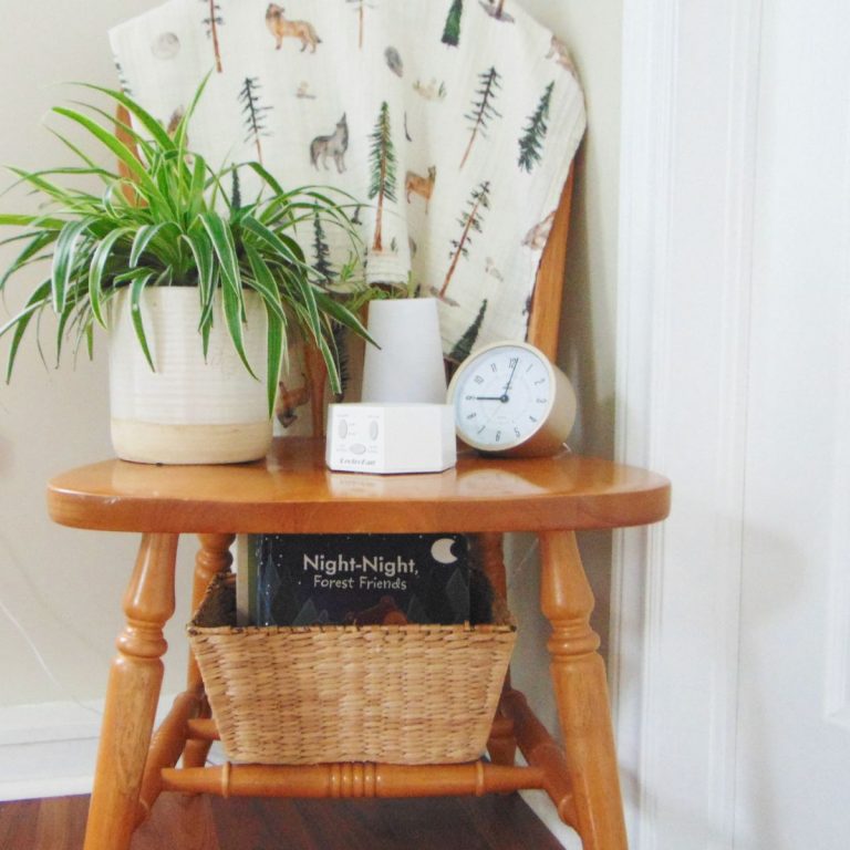 Cute and Cozy Minimalist Kids Bedroom on a Budget