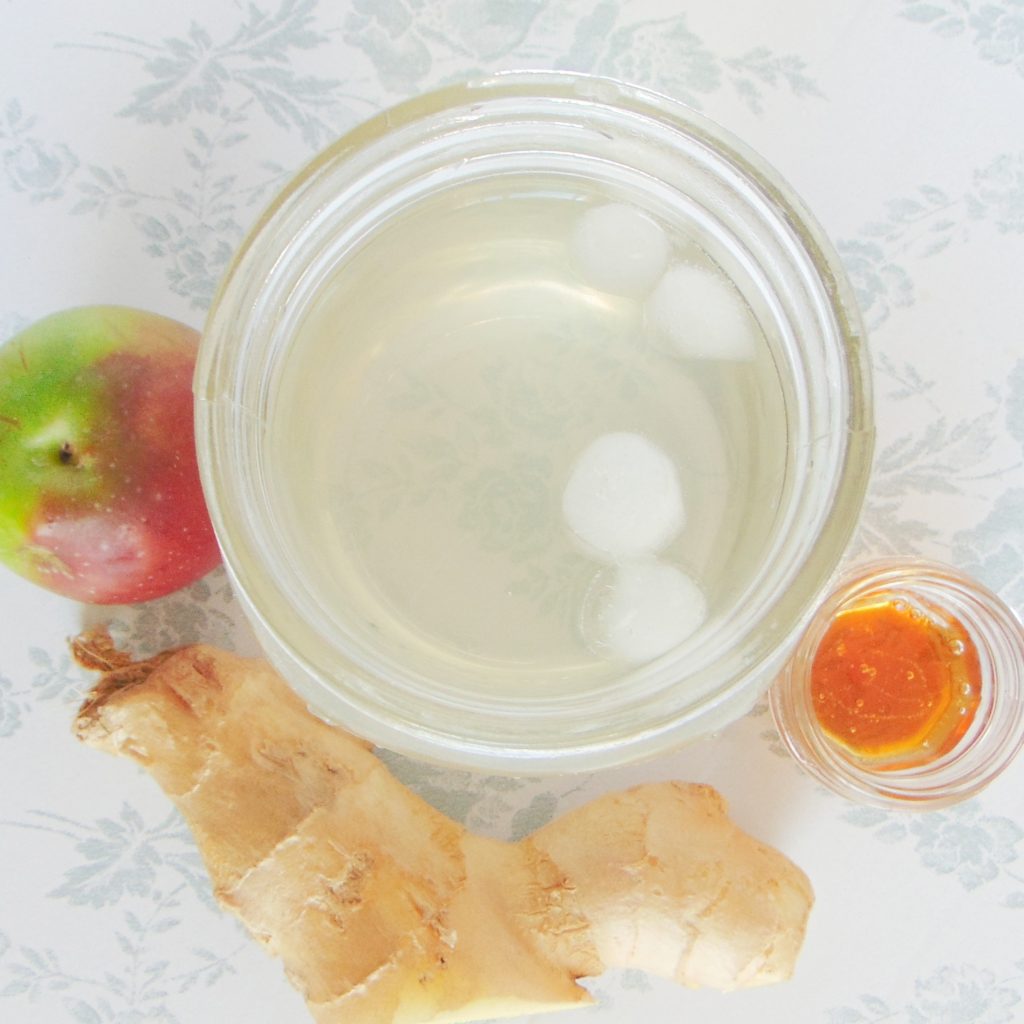 Easy Tonic and Soothing Drink with Ginger, Honey, and Apple Cider