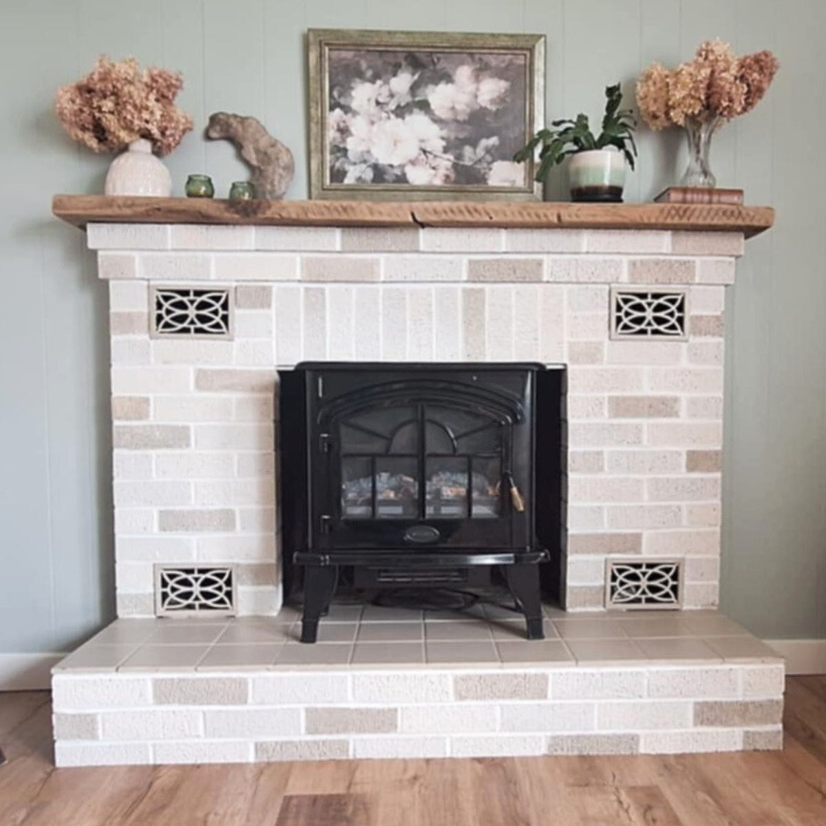 Low-Cost DIY Fireplace Makeover: Painting Old Brick into Faux Stone ...